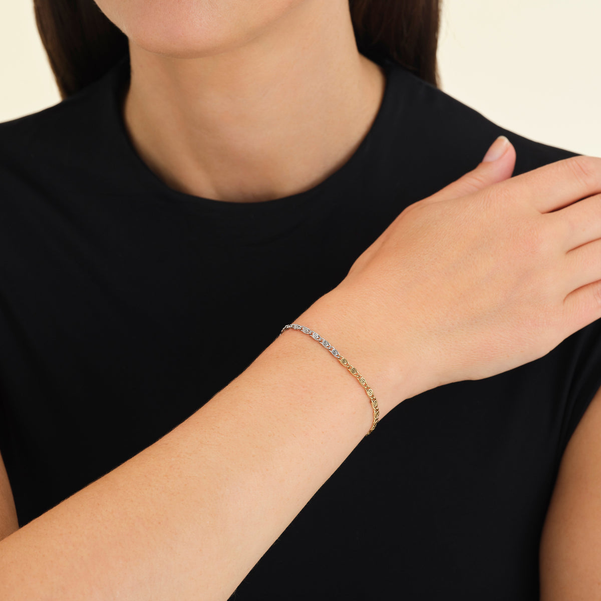 Duotone Espiral Pulsera leftcolumn