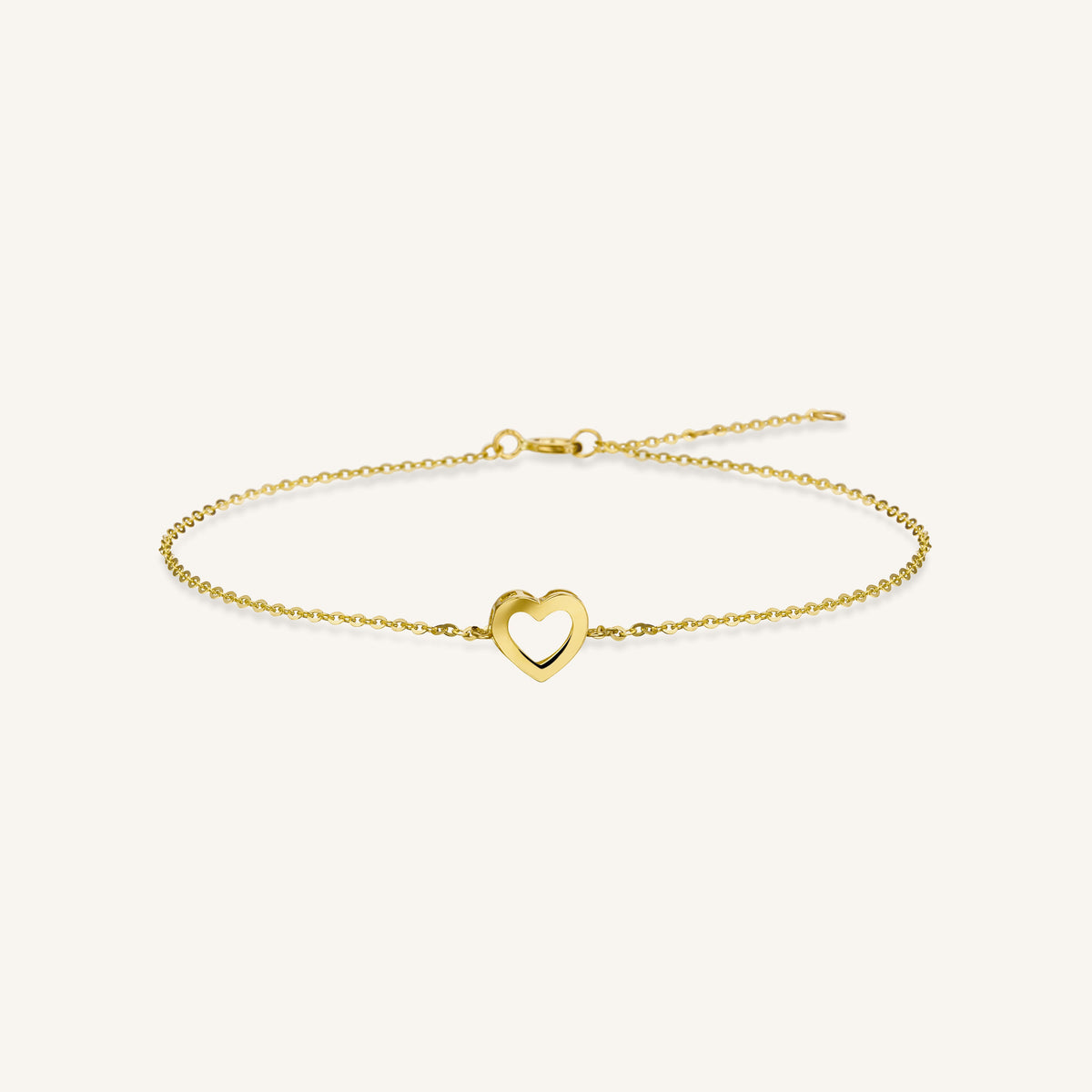Bold Heart Bracelet leftcolumn
