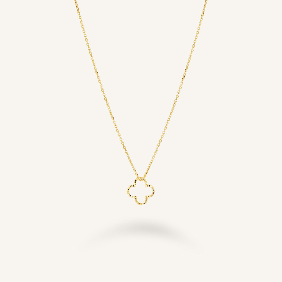 Pearl Clover Necklace leftcolumn