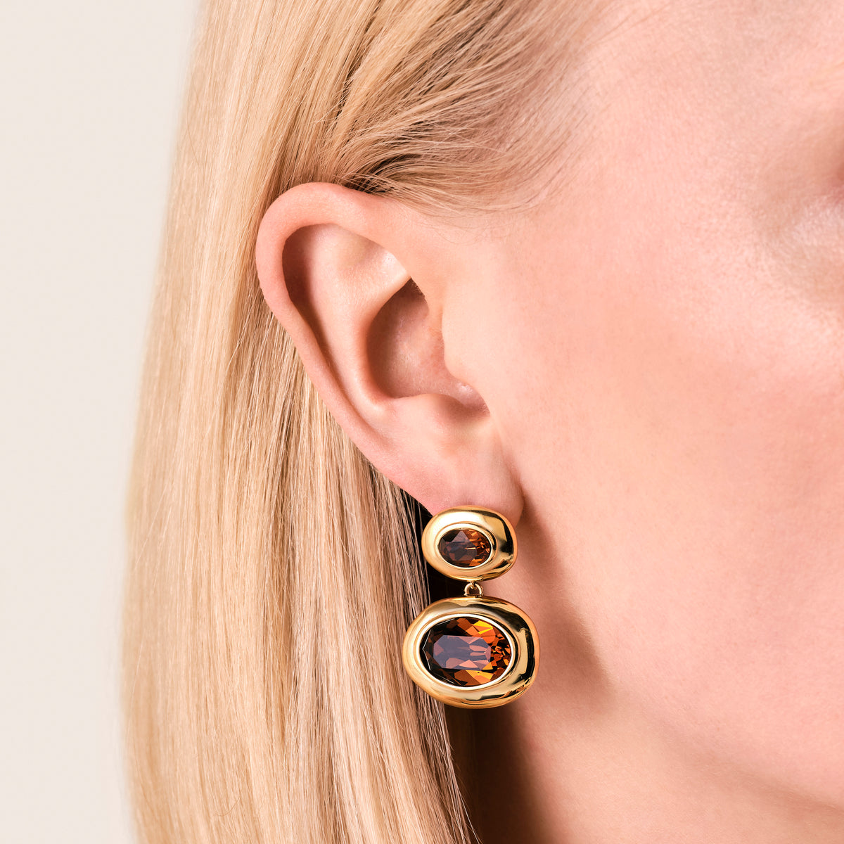Pendientes Largos Efecto Fundido leftcolumn