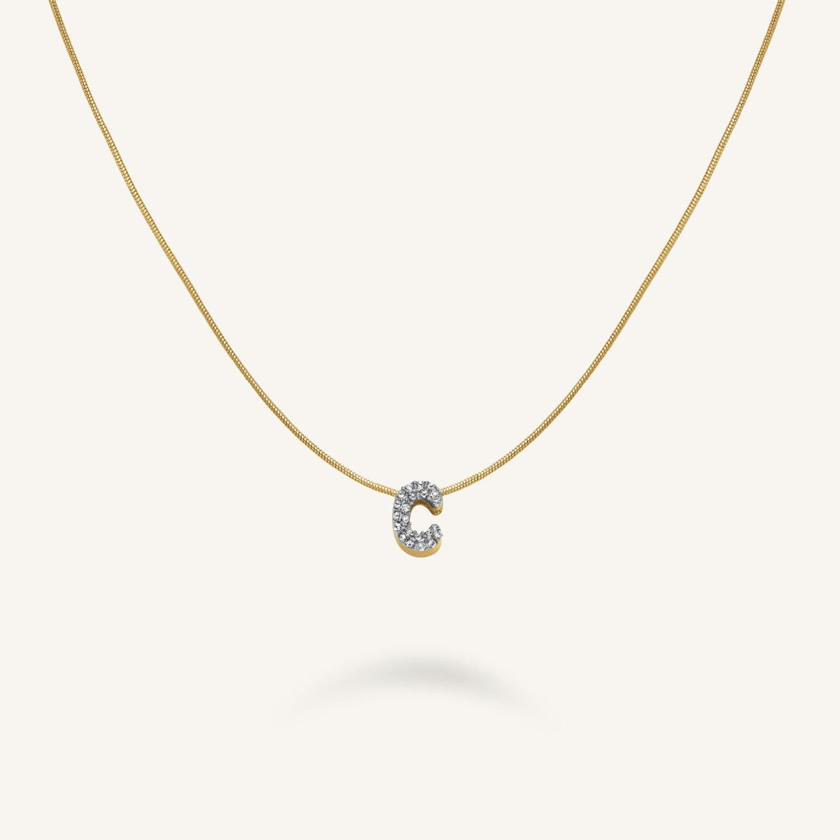 Collar Letra C con cristales leftcolumn