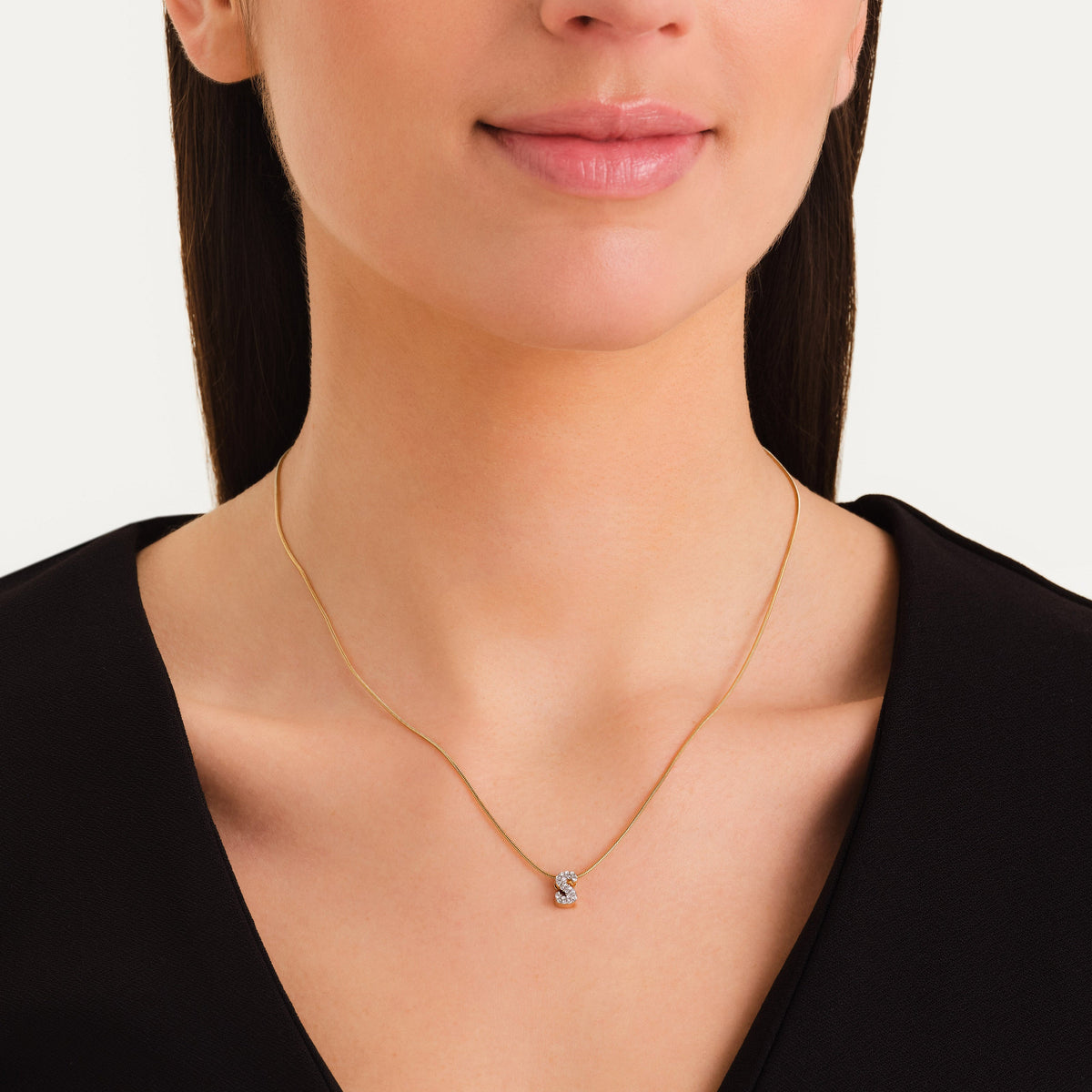 Collar Letra S con cristales leftcolumn