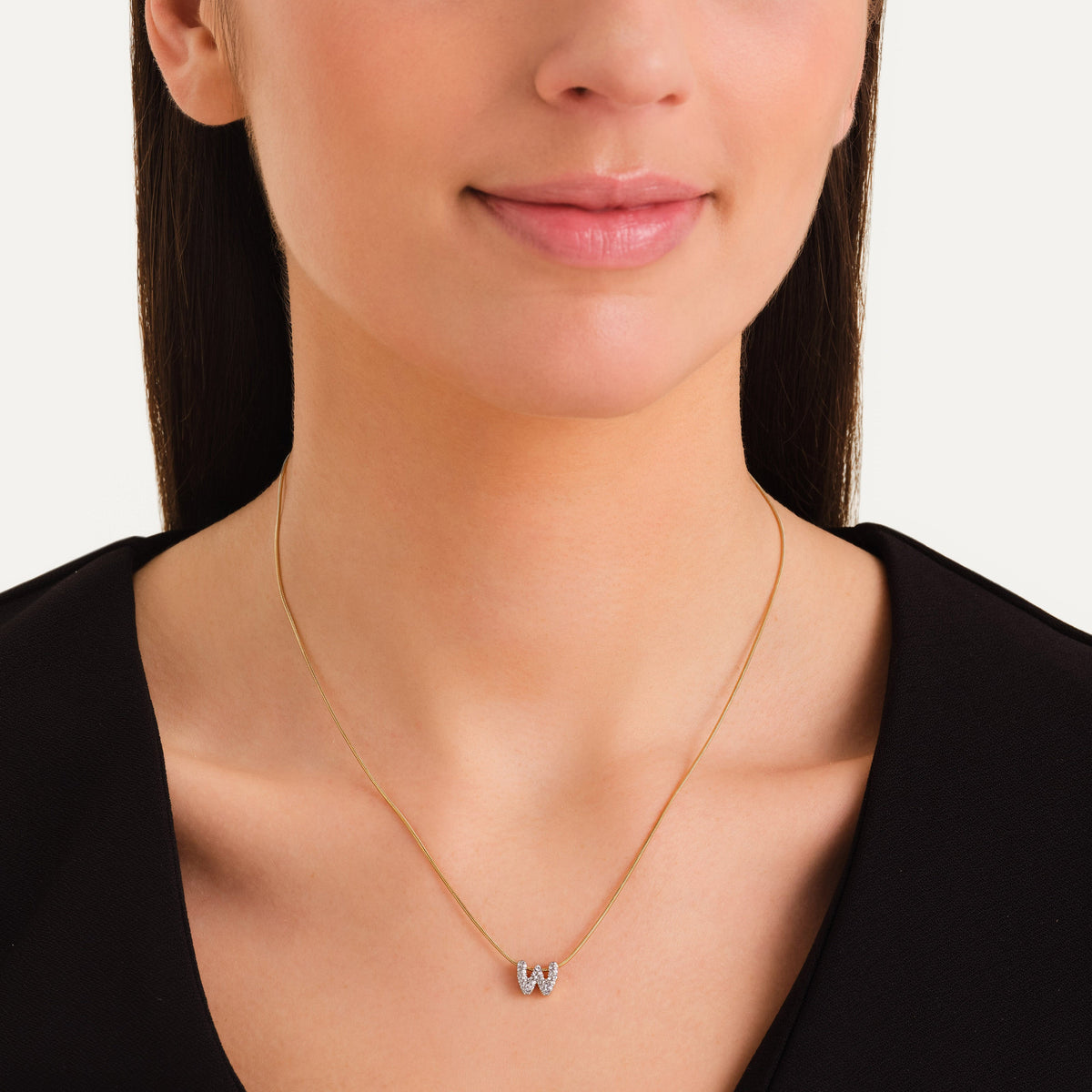 Collar Letra W con cristales leftcolumn
