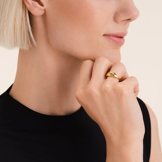 Anillo Corazón Relieve leftcolumn