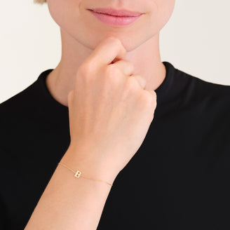 Initial Bracelet B leftcolumn