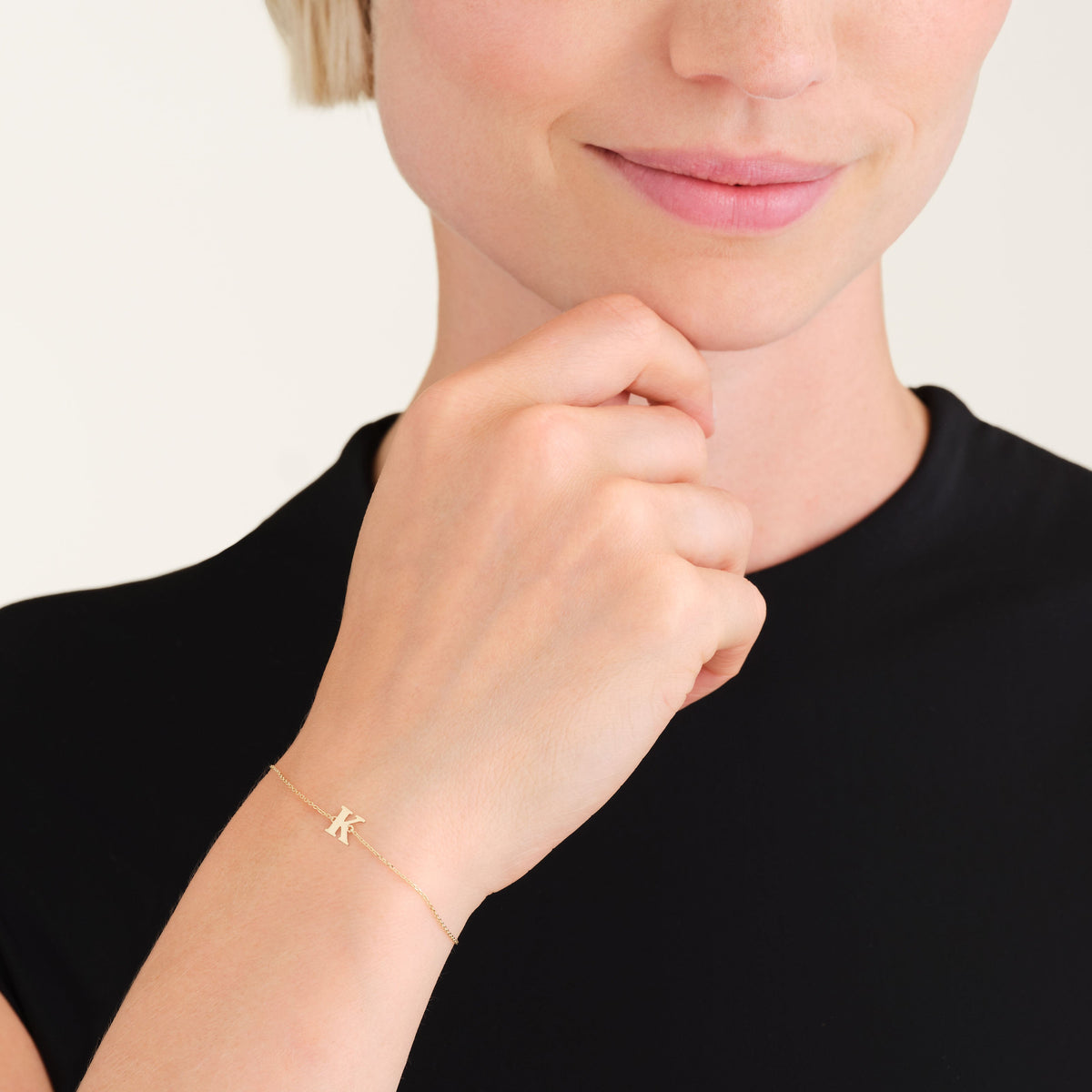 Initial Bracelet K leftcolumn