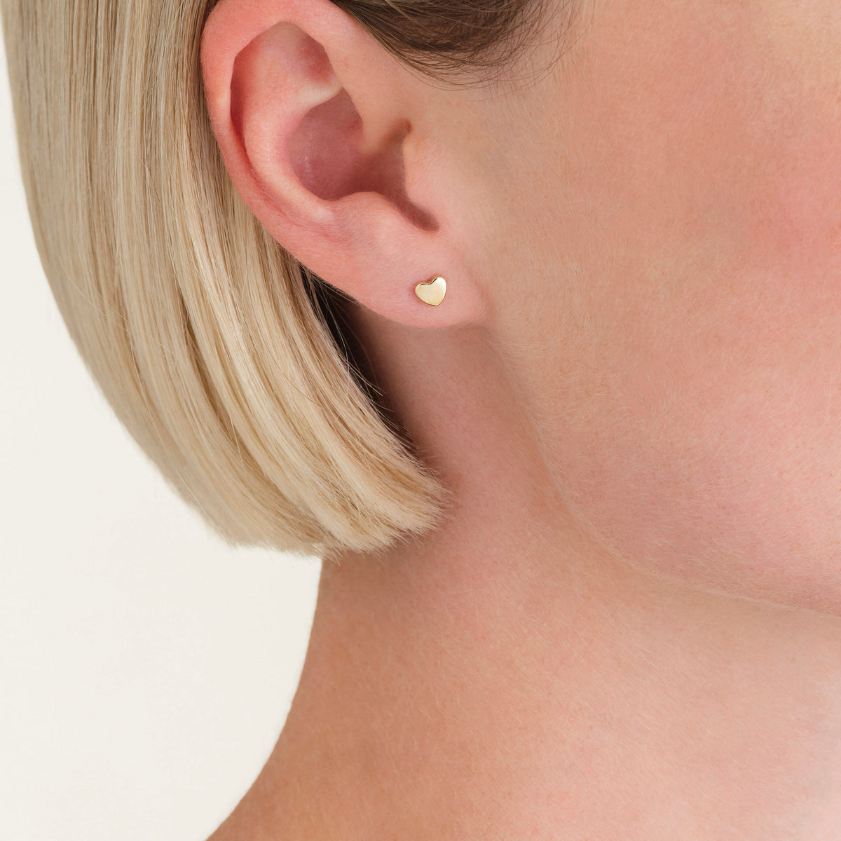 Heart Studs leftcolumn