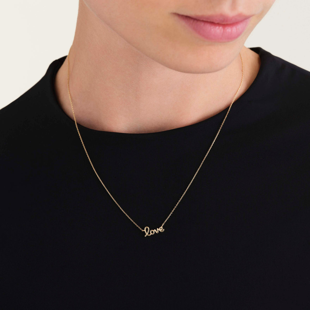 Love Necklace leftcolumn