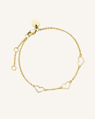 Pulsera Con Triple Motivo De Corazón Oro